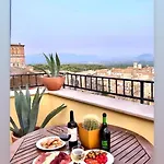 Casa Checca E Casa Maria Per Vacanze * カプラローラ