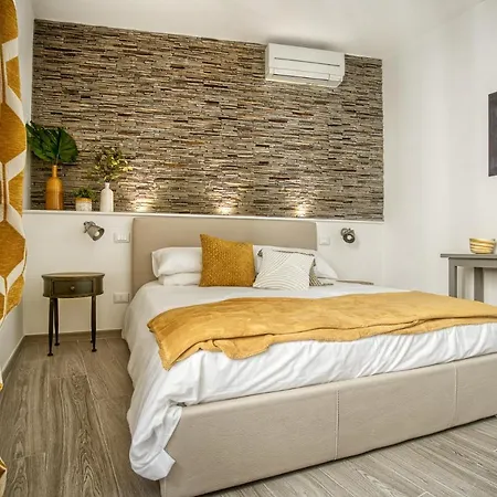 Casa Checca Per Vacanze