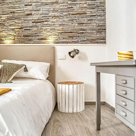 Casa Checca Per Vacanze