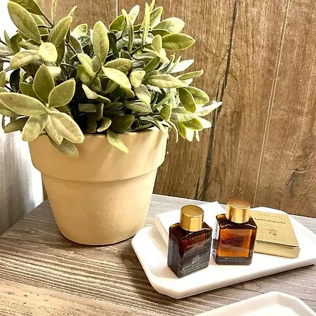 Casa Checca E Casa Maria Per Vacanze * Капрарола