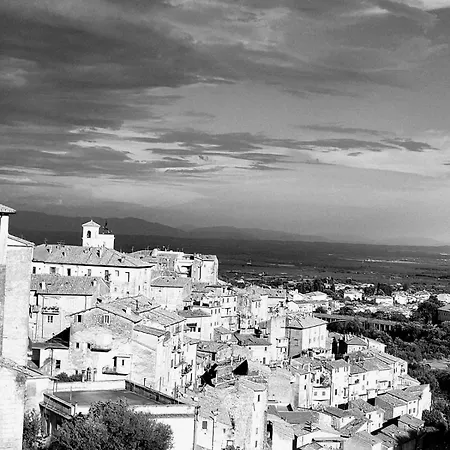 Casa Checca E Casa Maria Per Vacanze * Caprarola
